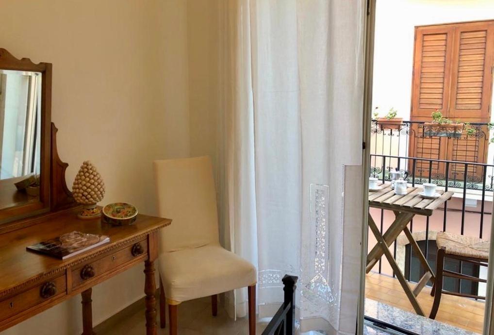 Casa Cariddi Boutique Apartment Taormina Exterior photo