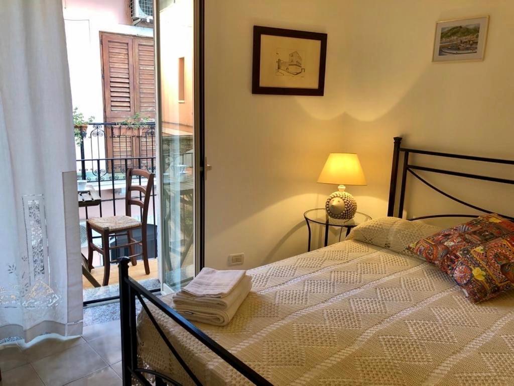Casa Cariddi Boutique Apartment Taormina Exterior photo